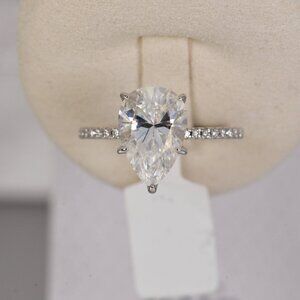 GRA Certified Pear Shape Moissanite 5.18ct Ring 925 Sterling, 16x9 mm.